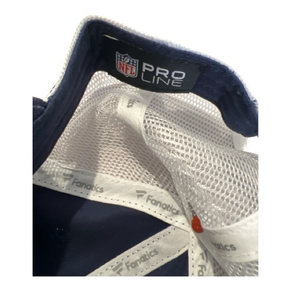 Seattle Seahawks Navy and White Cap with Mesh Back - Picture 4 of 4